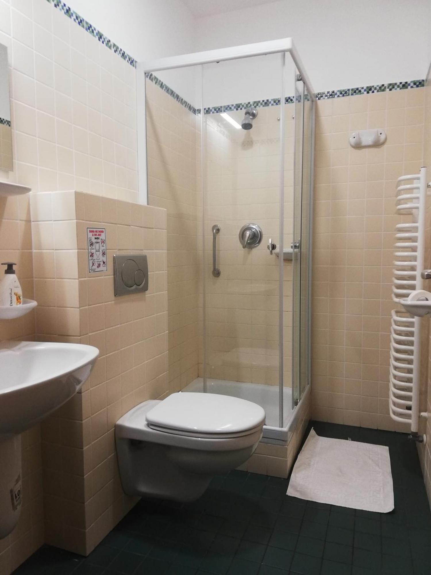 Sziget23 Hotell Ábrahámhegy Exteriör bild