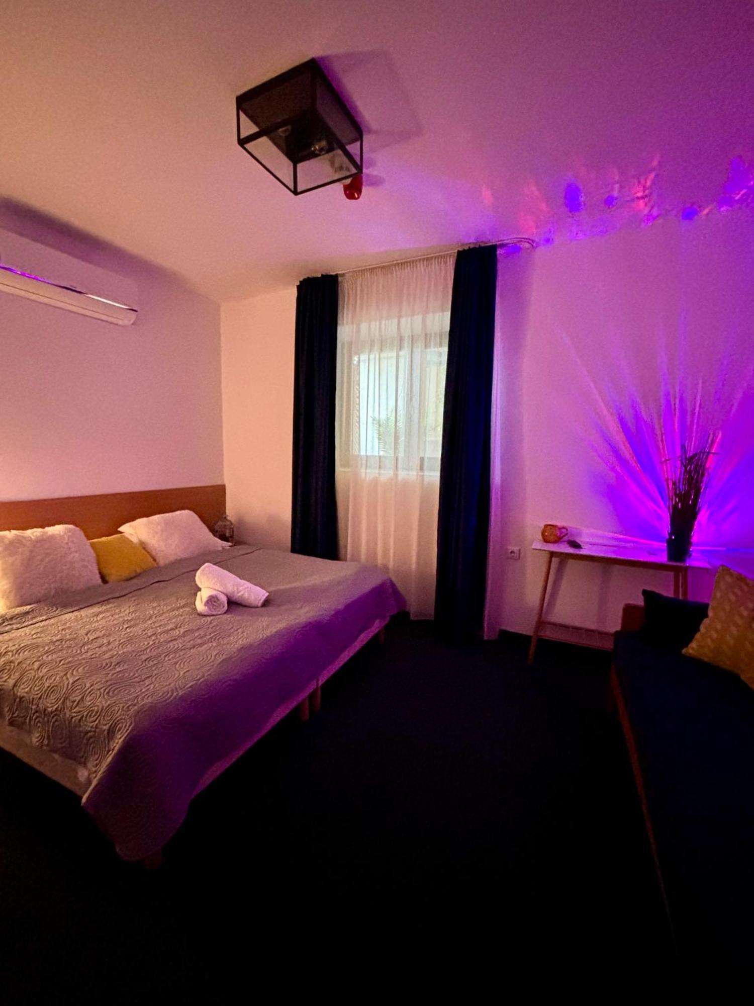 Sziget23 Hotell Ábrahámhegy Exteriör bild