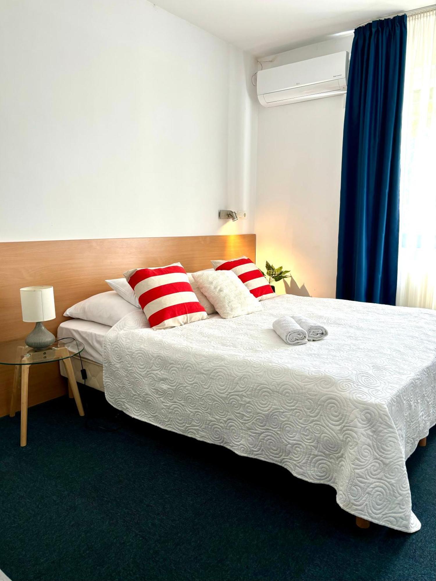 Sziget23 Hotell Ábrahámhegy Exteriör bild