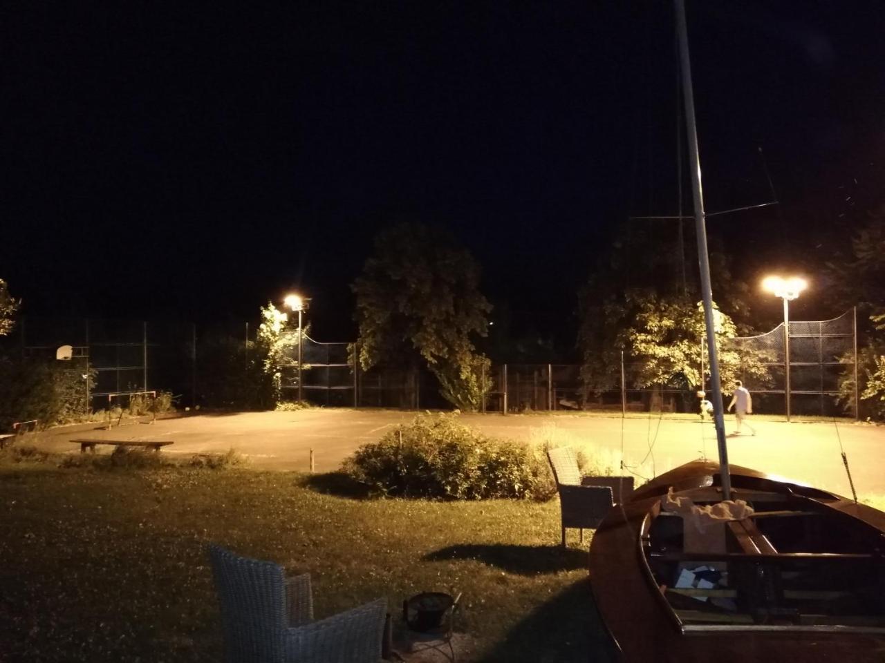 Sziget23 Hotell Ábrahámhegy Exteriör bild